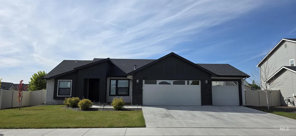 8643 S Foraker Way, Kuna, Idaho 83634