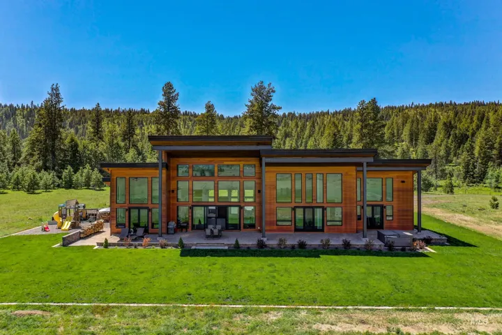 3789 W Mountain Rd, McCall ID 83638