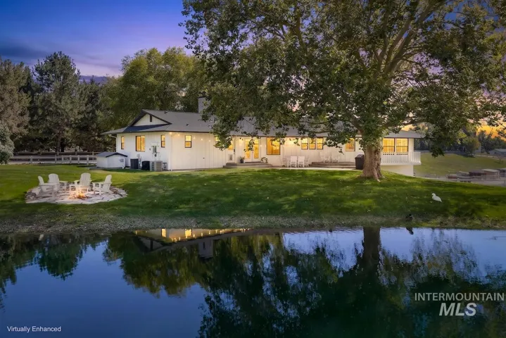 1381 W Meander Dr, Eagle, Idaho 83616