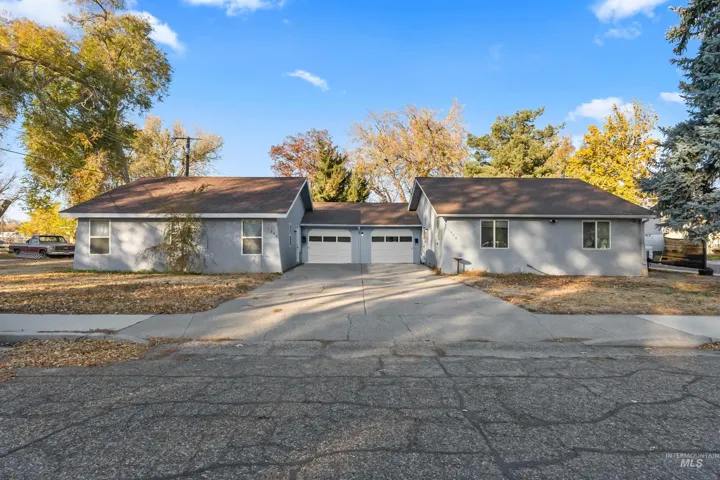 1040 E 4th North, Mountain Home, Idaho 83647