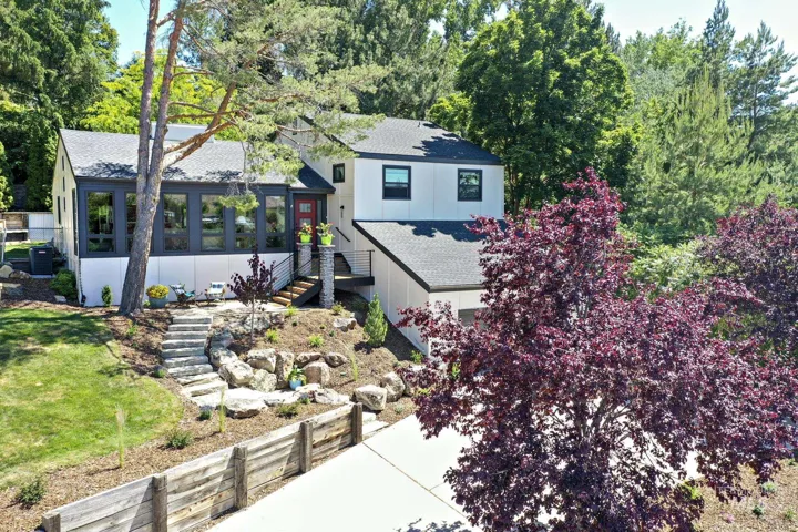 2950 N Selkirk Dr, Boise Id 83702