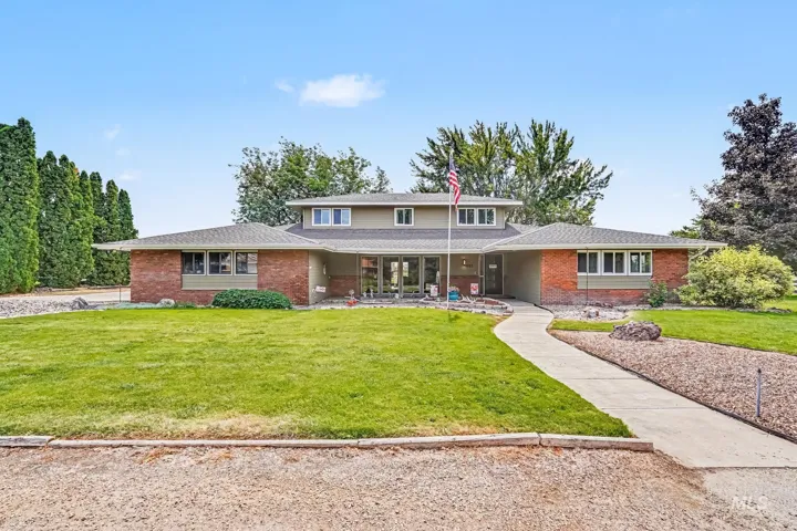 1703 Primrose Dr., Nampa, Idaho 83686
