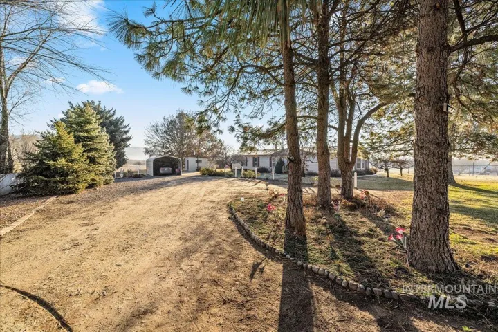 1110 E 9th St, Weiser Id 83672