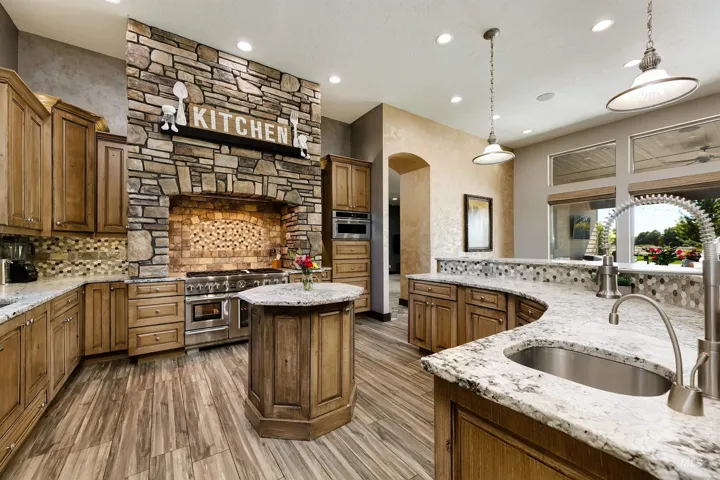 4563 W Cornerstone Lane, Eagle, Idaho 83616