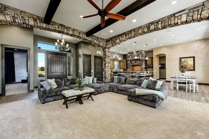 4563 W Cornerstone Lane, Eagle, Idaho 83616