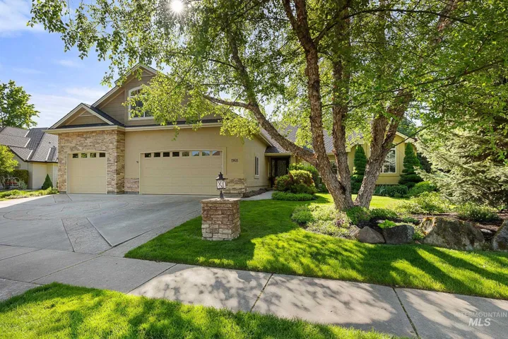 1968 S Riverbirch Ave, Eagle, Idaho 83616