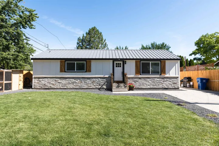 1037 6th Avenue North, Payette Id 83661