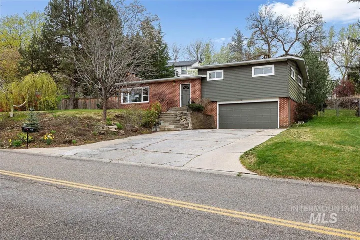 1025 W Highland View Dr, Boise, Idaho 83702