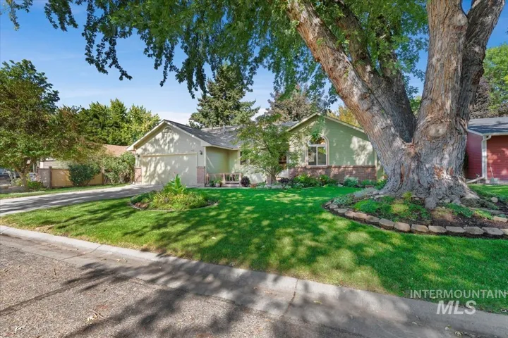 5512 W Hallmark St, Boise Id 83703