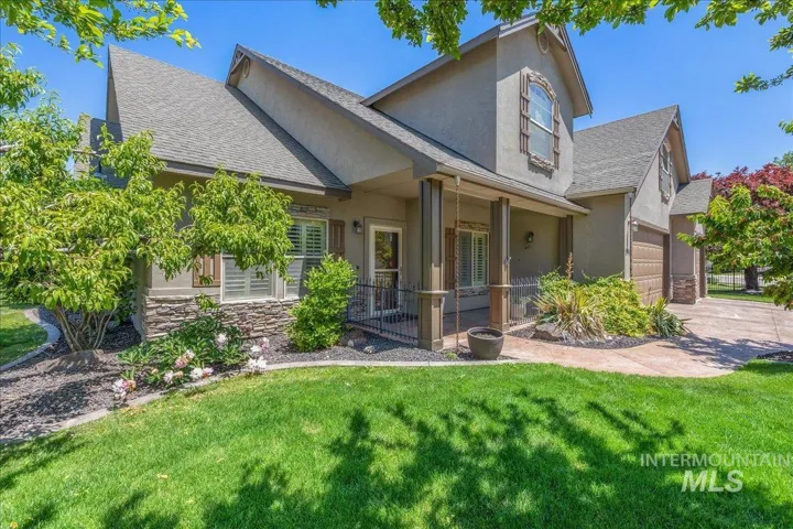 594 W Kodiak Dr, Meridian, Idaho 83642