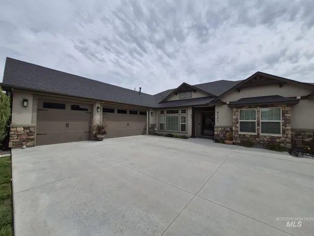 4721 Middlesboro, Caldwell, Idaho 83607