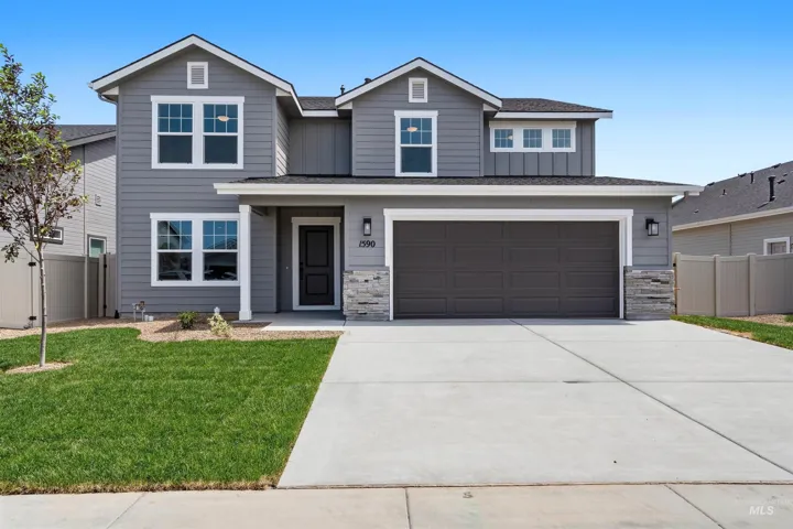 1590 Sw Silverstone Ave, Mountain Home, Idaho 83647