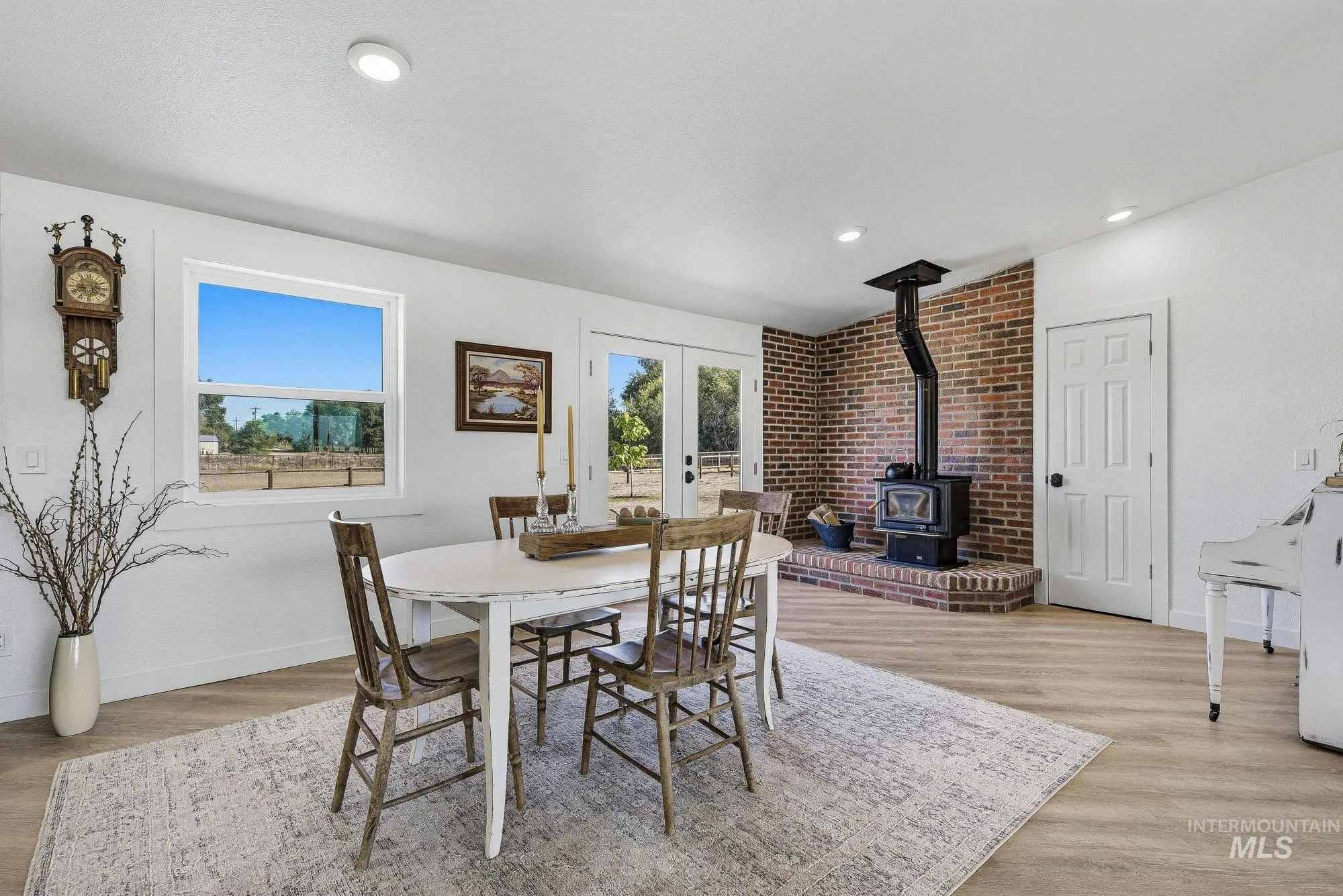 1170