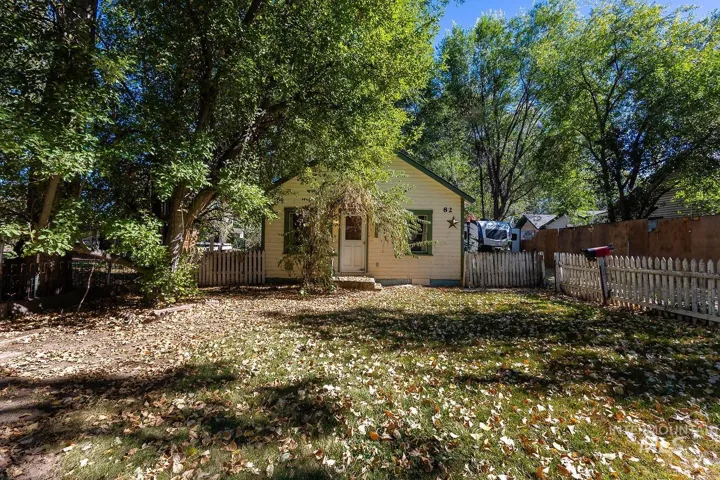 82 N Sugar Ln, Nampa, Idaho 83687