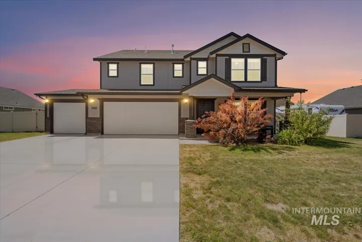 745 Sw Inby Street, Mountain Home Id 83647