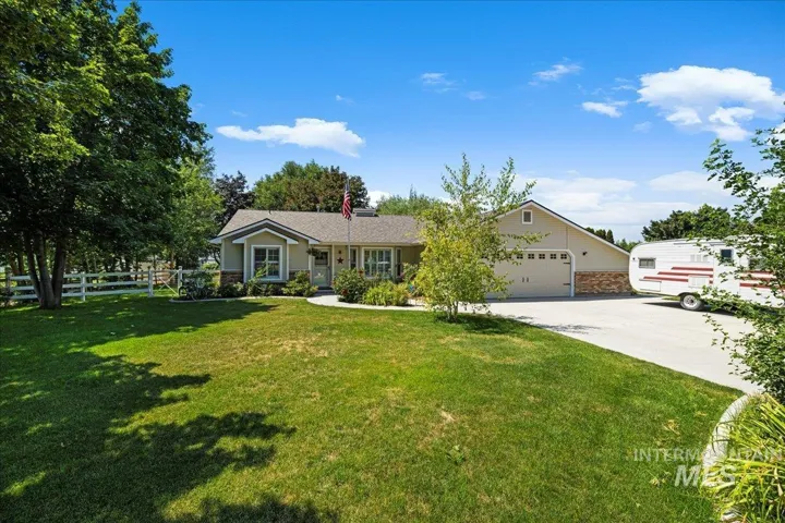 925 N 52nd, Nampa Id 83687