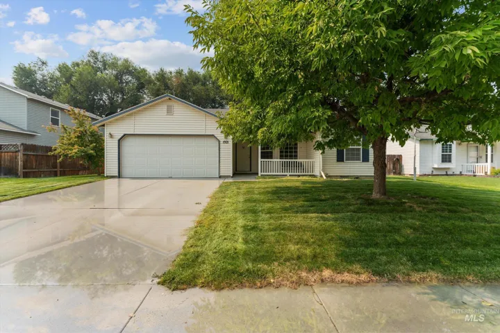 1921 S Plateau Dr, Nampa Id 83686
