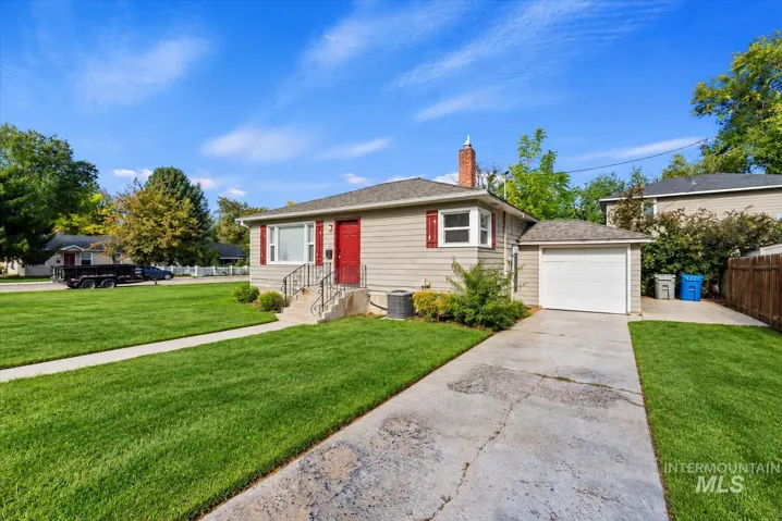 1104 E Dewey, Nampa, Idaho 83686