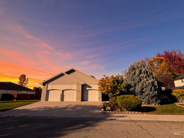 2000 E Dworshak Dr, Meridian, Idaho 83642