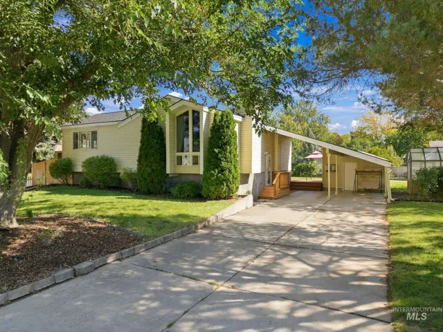 7836 W Hummel Dr, Boise, Idaho 83709