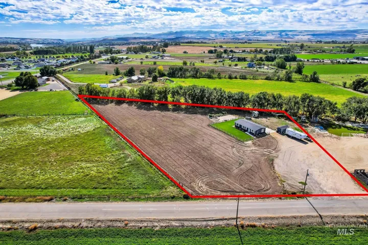 5703 Old Bruneau Hwy, Marsing, Idaho 83639