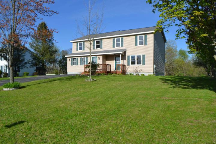 60 Colonial Road, Stillwater, NY 12170