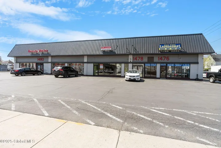 1480 State Street, Schenectady, New York 12304