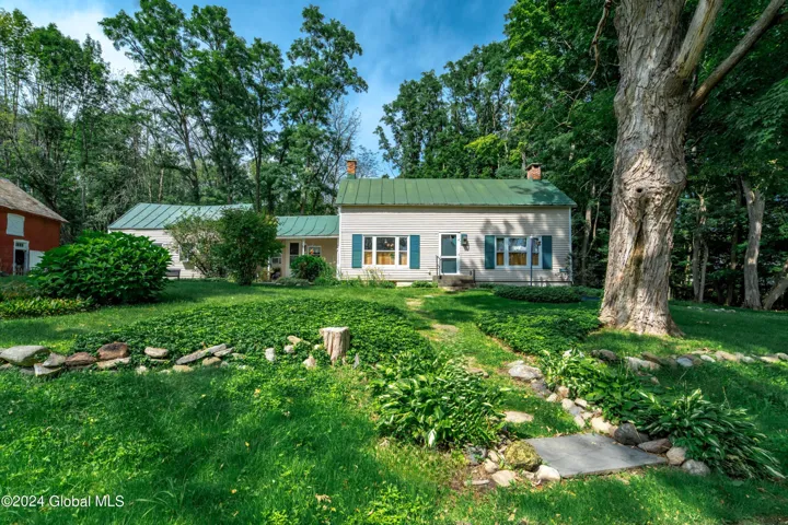 65 W Kaydeross Avenue, Saratoga Springs, Ny 12866