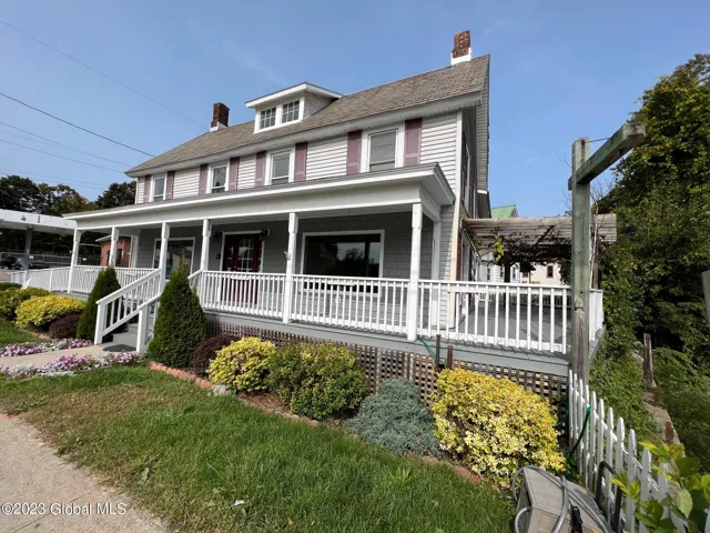 75 Montcalm Street, Ticonderoga, New York 12883