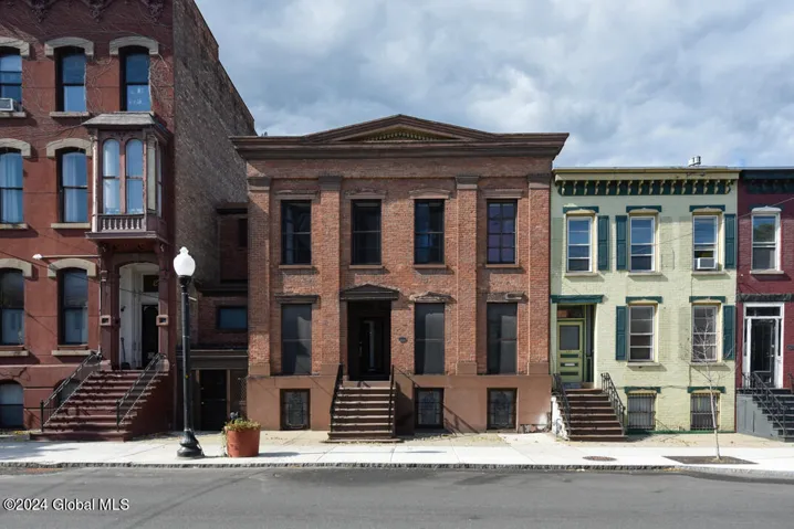 285 Lark Street, Albany, Ny 12210