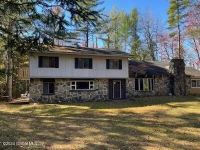 2004 Hoffman Road, Schroon Lake, New York 12870