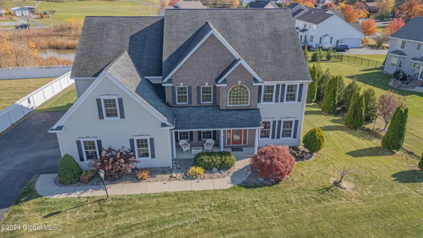 5 Teasdale Court, Colonie, Ny 12189