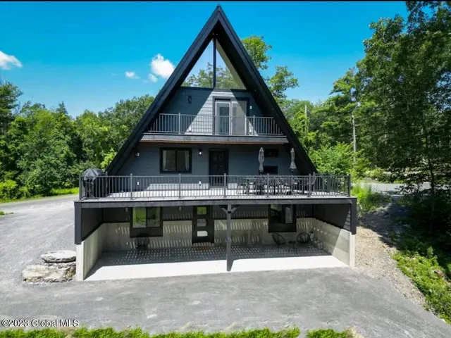 686 Green Lake Road, Athens, Ny 12015