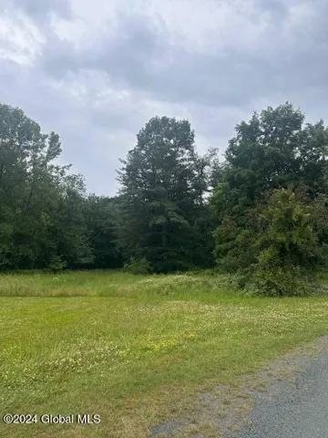 L26.21301 Ny 66 S Of, Poestenkill, Ny 12018