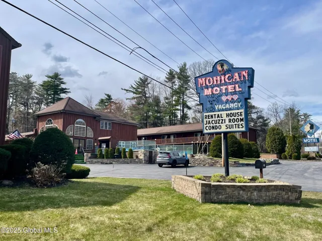 1545 Us-9, Lake George, Ny 12845