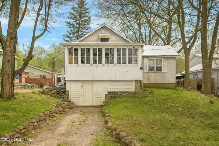 84 Lake Shore Circle Drive, Nassau, Ny 12123