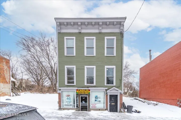 397 Clinton Avenue, Albany, Ny 12206