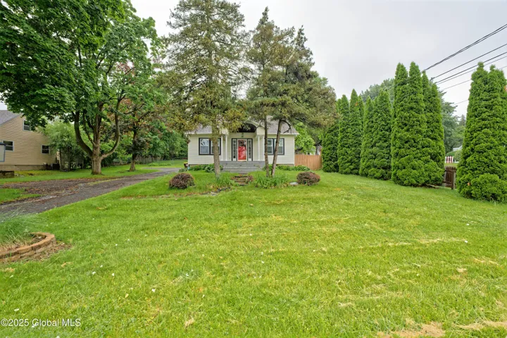 1012 New Loudon Road, Cohoes, New York 12047