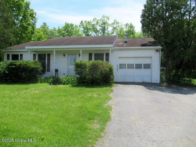 90 Blackhouse Road, Fort Edward, Ny 12828