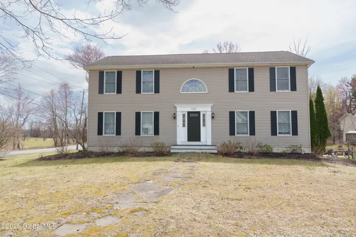 122 Kenwood Avenue, Bethlehem, Ny 12054
