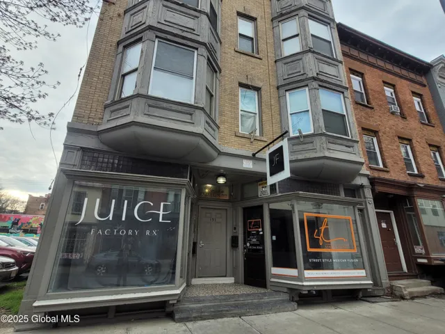 151 4th Street, 2b, Troy, Ny 12180