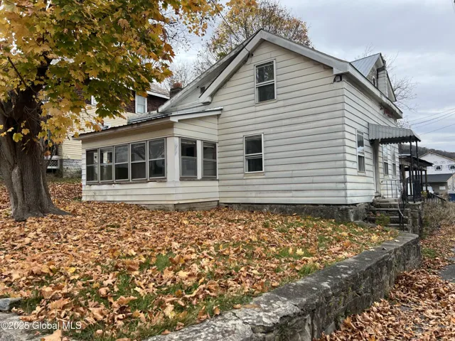 11 Gilmore Street, Whitehall Village, Ny 12887