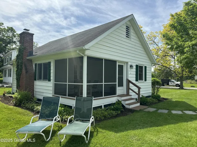 12 Seneca Drive, Queensbury, Ny 12804