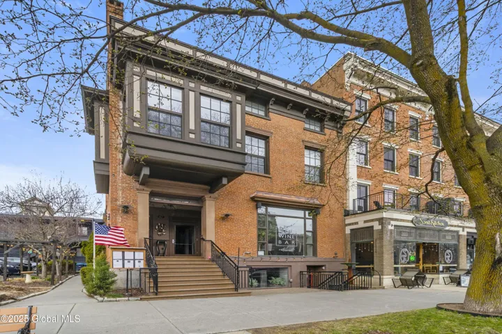 417 Broadway, Saratoga Springs, Inside, Ny 12866