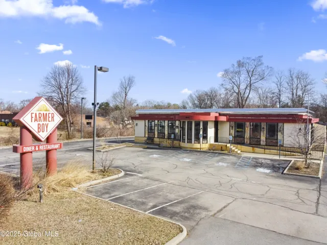 1975 Central Avenue, Colonie, Ny 12205