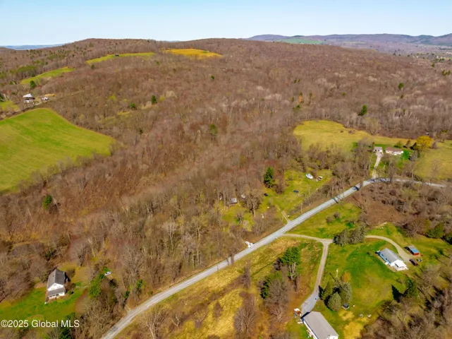 49 State Line Road, White Creek, Ny 12057