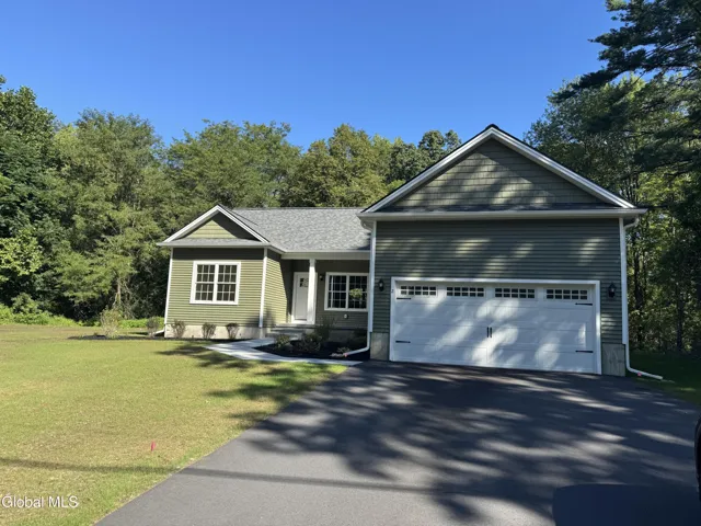 2 Birch Drive, Moreau, Ny 12828