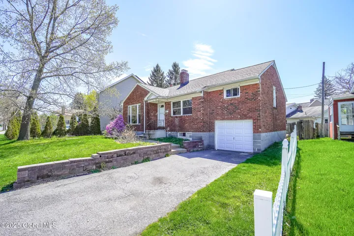 786 New Scotland Avenue, Albany, Ny 12208