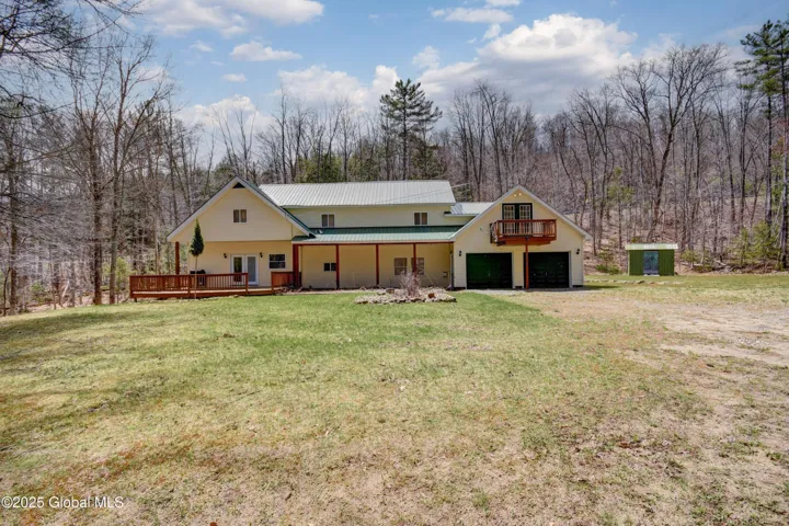 131 Old Page Hill Road, Lake Pleasant, Ny 12108