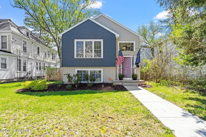 562 3rd Avenue, Troy, Ny 12182
